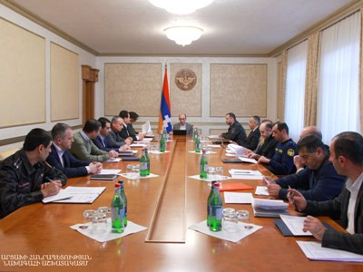Karabakh President's Chief of Staff chairs session devoted to solutions to legal issues due to war