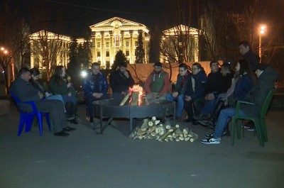 «Ժողովուրդ»․ Փաշինյանը հրաժարական կտա, ամեն ինչ պետք է սահմանադրական եղանակով հանգուցալուծվի