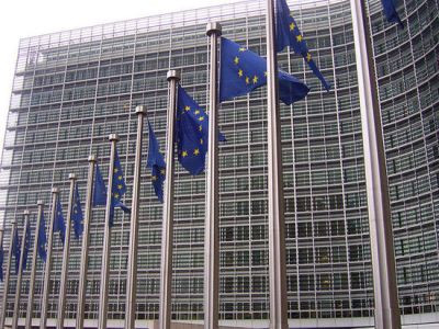 Europe called upon to contain China like Soviet Union