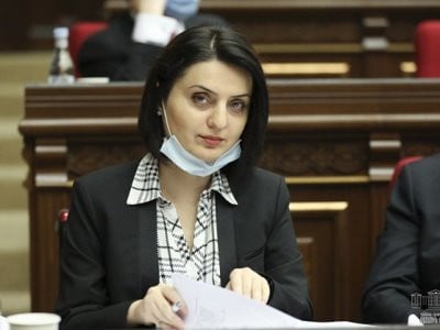 Նախարարությունը Սահմանադրության խախտմամբ երեք տարի ուշացումով քննարկման է դրել «նախկինների» նախագիծը