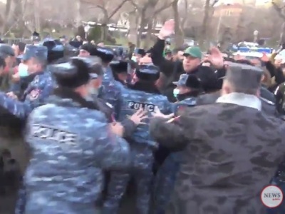 Yerevan rally: Situation becoming tenser