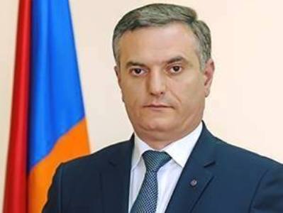 Իսկ եթե որոշեք ձեր ոստիկանական մահակներն ու հատուկ միջոցները կիրառել՝ չմոռանաք ձեր զոհված ընկերներին.Արտակ Զաքարյան