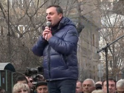 Оппозиционер о предложении президента: Они сделали свое черное  дело, а сейчас приглашают  на какие-то обсуждения?
