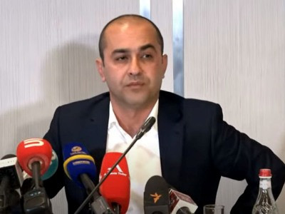 Վարդապետյանին է ուղարկվում Հայրապետյանի բանկային գաղտնիք պարունակող տեղեկությունը, որը եւս հանցագործություն է. պաշտպան