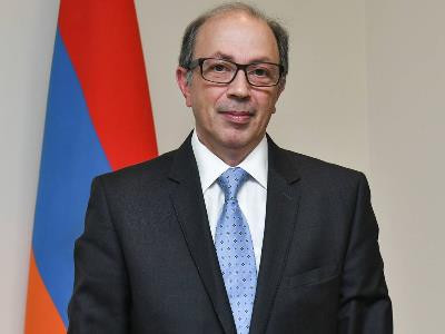 Ара Айвазян: Это было политическое заявление, что не является попыткой военного переворота
