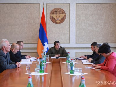 Հարկ է նոր ծրագրեր մշակել Արցախի տնտեսության վերակազմակերպման ուղղությամբ. Արայիկ Հարությունյան