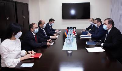 Armenia, Georgia MFAs hold political consultations