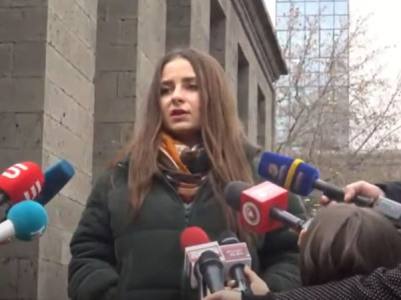Մենք երեք ընկերներով ենք այստեղ. ակցիայի ամբողջ իմաստը իշխանության վախը ցույց տալն էր. Քրիստինե Վարդանյան