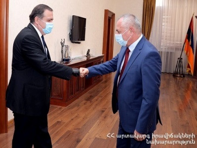 Armenia emergency situations minister receives Georgia Ambassador