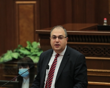 ՀՀ քաղաքացիները հնարավորություն կունենան դատավորների վարքագծի վերաբերյալ բողոքով դիմել ուղիղ ԲԴԽ. քննարկում ԱԺ-ում