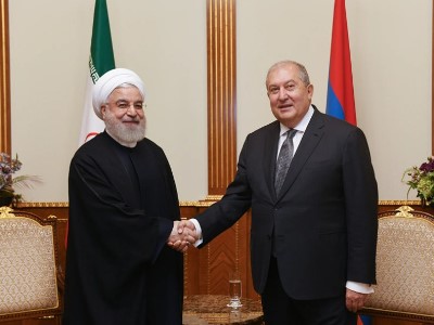 Армен Саркисян поздравил президента Ирана по случаю праздника Новруз