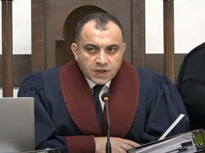 ՍԴ նախագահը դեմ արտահայտվեց Ռոբերտ Քոչարյանի դիմումը բանավոր ընթացակարգով քննելուն. այն կքննվի գրավոր կարգով
