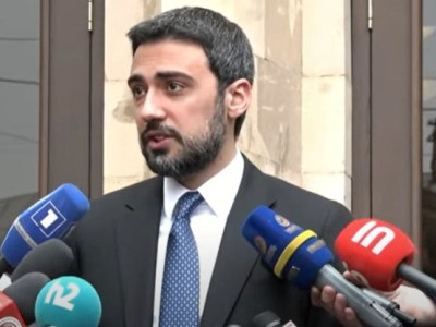 ՍԴ դատավոր Վահե Գրիգորյանի հետ փոխկապակցված Տիգրան Եգորյանը երեկ մատ էր թափ տալիս ՍԴ-ի վրա. փաստաբան