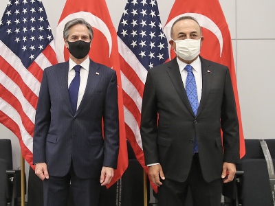 US calls on Ankara to renounce S-400s, Cavusoglu says it's a 'done deal'