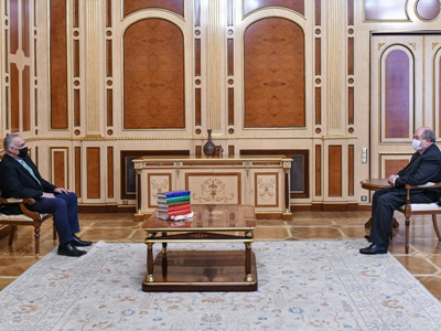 Armenia President receives Raffi Hovannisian