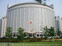 China imposes retaliatory sanctions on UK