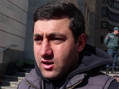 Ինձ ու իմ 2 ընկերներին՝ այգում կանգնելու համար առևանգեցին և բաժին տարան, նիկոլի հրամանով. Գոռ Սարգսյան