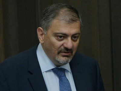 Տնտեսության զարգացման առաջնահերթությունն այս պահին հնարավորինս լայնատարած պատվաստումն է. Վաչե Գաբրիելյան. hetq.am