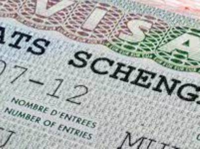 Media: Countries reluctant to take their deported citizens from European countries face restrictions on issuing visas