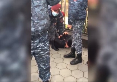 Ишхан Сагателян: После митинга в центре Еревана турки напали на моего брата и двоюродного брата