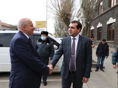 Armenia Shirak Province governor, Russia Ambassador discuss trade, economic, educational and cultural relations
