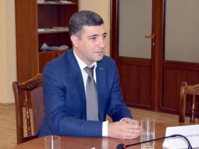 Armenia State Commission for Protection of Economic Competition member resigns