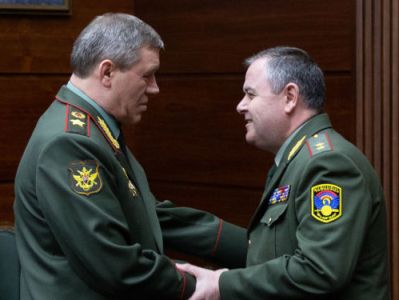 Chiefs of Armenian and Russian armies' General Staffs discuss regional security issues