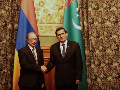 Armenia, Turkmenistan FMs praise mutually beneficial cooperation