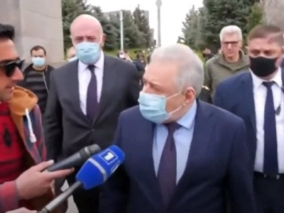 Armenia defense minister on PM's statements: All these questions will be answered