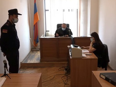 Административный суд рассматривает иск Оника Гаспаряна против премьер-министра и президента Армении