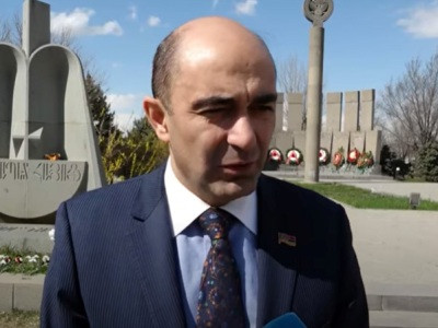 Armenia opposition MP says he anticipates return of more Armenian POWs before elections