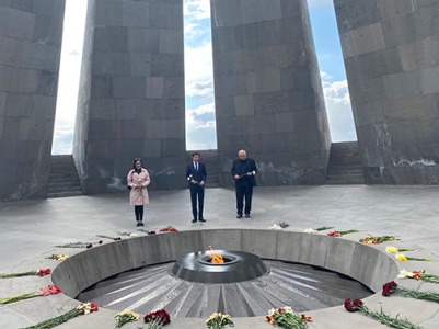 MEP visits Armenian Genocide Memorial in Yerevan