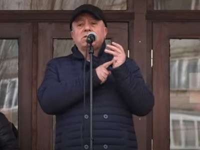 Երբ կգա, սոցիալական խոստումներ կտա ձեզ, ձեռքներիդ տակ ինչ լինի, շպրտեք իր ուղղությամբ. Բագրատյանը՝ սեւանցիներին