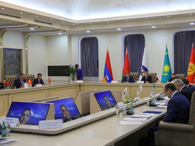 Տաշքենդում կայացել է ԵԱՏՄ արդյունաբերական քաղաքականության խորհրդի 3-րդ նիստը. մասնակցել է Վահան Քերոբյանը