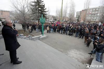Newspaper: Armenia opposition movement expected more from its Sevan rally