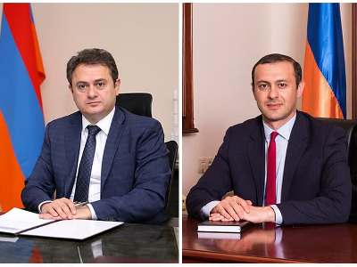 Armenia high-tech industry minister, Security Council Secretary discuss broad range of security issues