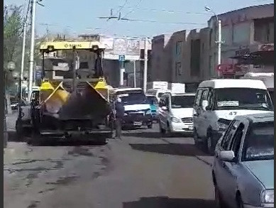 Պուշկի՞նն է պատասխանատու Երեւանի ճանապարհների համար (ֆոտո)