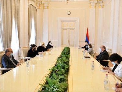 Armenia Journalists' Union shares concerns about amendments to Civil Code during meeting with President