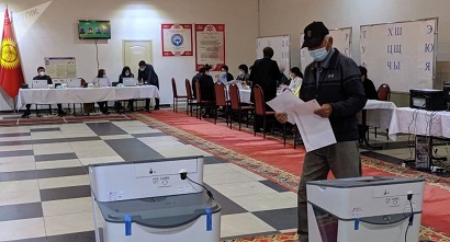 Kyrgyzstan holding constitutional referendum