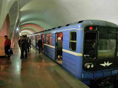 Երեւանի մետրոպոլիտենում վստահեցրել են, որ ռուսերենով ցուցանակները կվերադառնան բոլոր կայարաններ