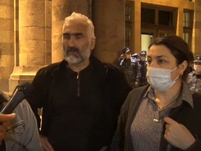 Parents of Armenian POWs and missing servicemen discontent with meeting with Armenia PM