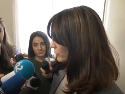 Այդպես էր պետք. Արփի Դավոյանը` Փաշինյանի ծափ տալու մասին
