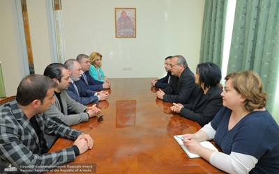 Karabakh Parliament Speaker receives Armenia opposition party delegation