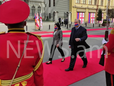 Welcoming ceremony for Armenia President held at Georgia colleague official residence