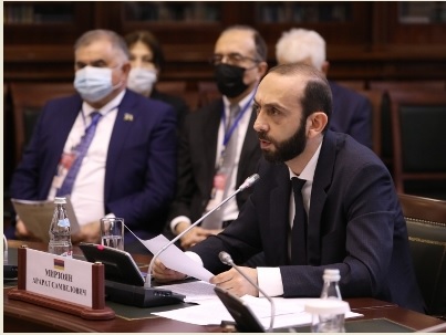 Armenia Parliament Speaker touches upon issue of captives in speech at international conference in Russia