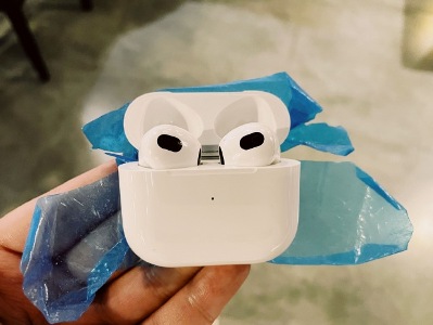 Apple AirPods 3 նոր ականջակալները գաղտնազերծել են նախքան շնորհանդեսը