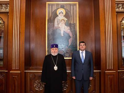 Catholicos, Artsakh President discuss challenges facing Karabakh Armenians