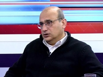 Իսկ միգուցե մենք պետք է մտածենք «նոր եռանկյունի» կառուցելո՞ւ մասին. Քաղաքագետ