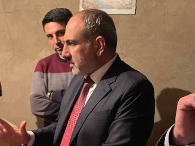 Մենք չէինք սպասում, տեսանք՝ բալկոնում մարդիկ կան, դուրս եկանք, տեսանք՝ վարչապետն է. Շուռնուխցի
