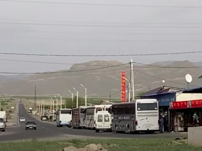 Police buses heading from Yerevan to Syunik Province (PHOTOS)